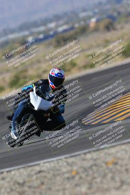 media/Nov-06-2022-SoCal Trackdays (Sun) [[208d2ccc26]]/Turn 11 (10am)/